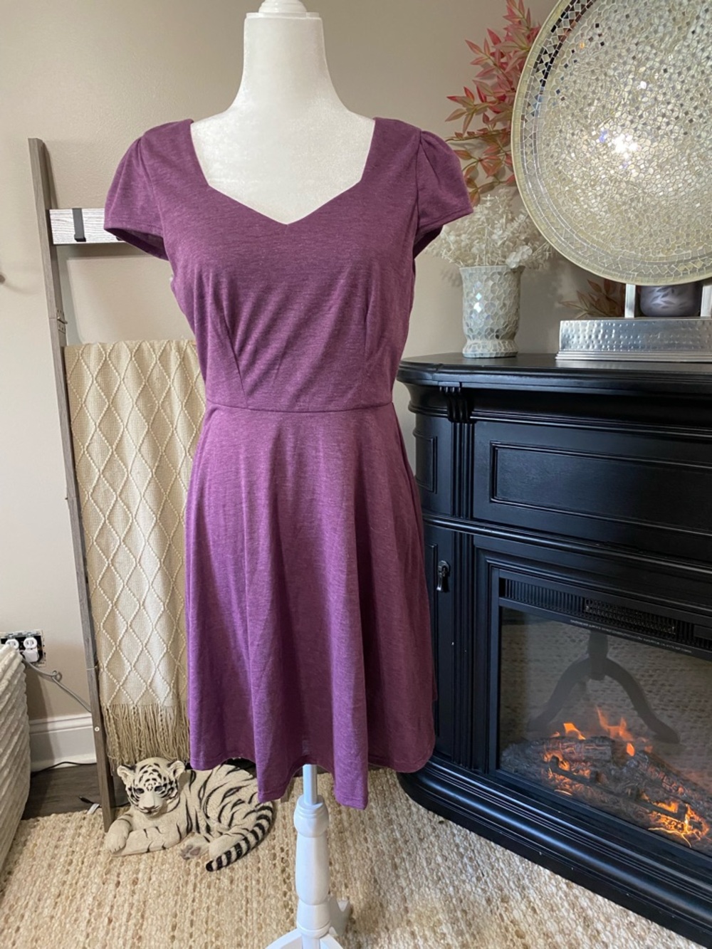 Gilli Women's Plum Short-Sleeve Fit &‎ Flare Dress